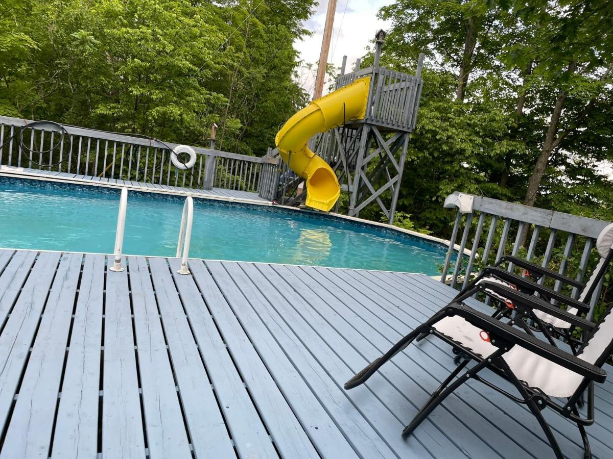 Lakeview Cottage In The Forest With Private Swimming Pool Bobcaygeon エクステリア 写真